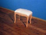 3487+ Sgabello stile ’700 (greca) imb. bianco con moll acciaio